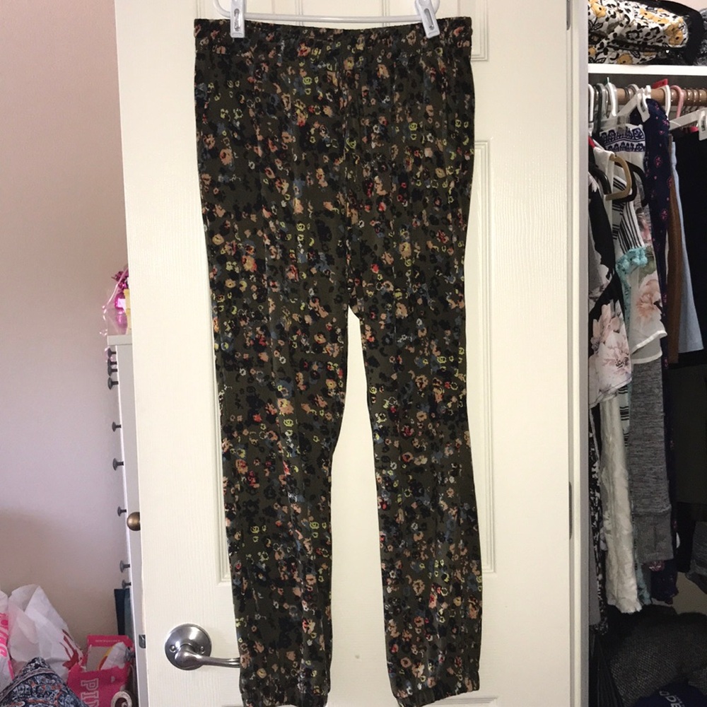 LILY WHITE jumper pants